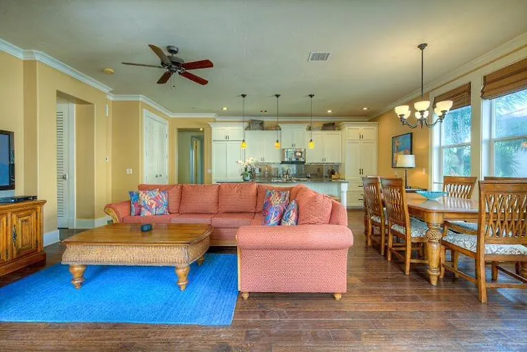 Easy Walk To Beach Spacious Patio Shared Pool Kipu Villa